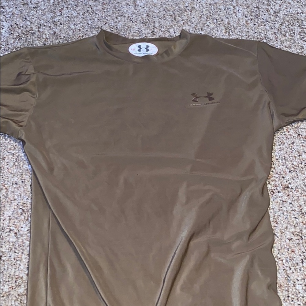 Under armour shirt